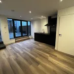 Huur 4 slaapkamer appartement van 77 m² in Chassé