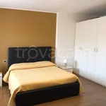 Rent 2 bedroom apartment of 65 m² in Villafranca di Verona