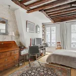 Rent 1 bedroom apartment of 39 m² in Paris