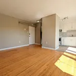 Appartement de 818 m² avec 2 chambre(s) en location à Edmonton