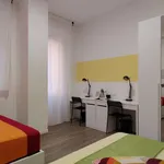 Rent a room in milan