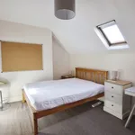 Rent 4 bedroom house in Newcastle