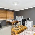 Rent 4 bedroom house in Yanchep