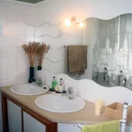 Rent 4 bedroom apartment in Porto