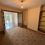 Rent 3 bedroom house in East Midlands