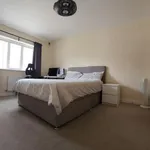 Rent 4 bedroom house in South East England