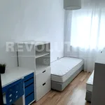 Rent 4 bedroom apartment of 85 m² in Каменица 2