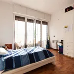 Rent a room of 110 m² in rome