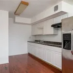 Rent 2 bedroom apartment of 2200 m² in NY