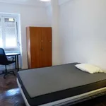 Rent a room in lisbon