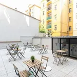 Pronajměte si 2 ložnic/e byt o rozloze 75 m² v prague