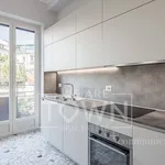 Rent 4 bedroom apartment of 160 m² in Milano