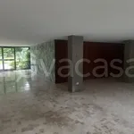 Rent 3 bedroom apartment of 102 m² in Milano