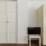 Rent 3 bedroom apartment of 32 m² in Bologna