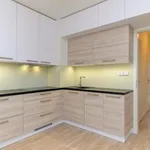 Rent 3 bedroom apartment of 65 m² in Capital City of Prague