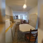 Rent 1 bedroom apartment in Uzès