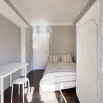 Rent a room in lisbon