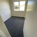 Rent 3 bedroom house in Ōtara-Papatoetoe