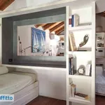 Affitto 3 camera appartamento di 140 m² in Cagliari