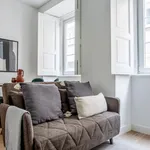 Rent 3 bedroom apartment of 36 m² in Lisbon