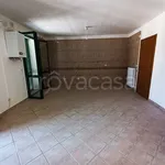 Affitto 3 camera appartamento di 105 m² in Foggia