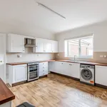 Rent 3 bedroom flat in East Of England