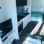 Rent 2 bedroom apartment in Yorkshire And The Humber