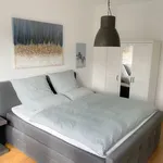 Miete 3 Schlafzimmer wohnung von 70 m² in Frankfurt am Main