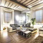 Rent 6 bedroom apartment of 120 m² in Roma