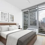 Rent 2 bedroom apartment in Manhattan