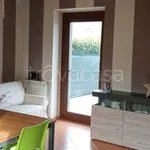 Affitto 2 camera casa di 76 m² in Castelletto sopra Ticino