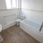 Rent 4 bedroom house in Hull