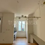 Rent 3 bedroom apartment of 109 m² in Milano