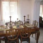 Rent 3 bedroom house of 130 m² in Ταμπούρια – Αγία Σοφία