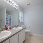 Rent 3 bedroom house of 134 m² in St. Lucie