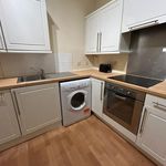 Rent 3 bedroom flat in Dundee