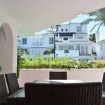 Alquilo 5 dormitorio apartamento de 125 m² en Marbella