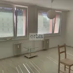 Pronajměte si 1 ložnic/e byt o rozloze 34 m² v Kladno