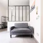 Rent 1 bedroom apartment of 40 m² in Napoli