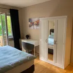 Rent a room of 80 m² in Frankfurt am Main