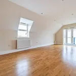 Rent 2 bedroom flat in London