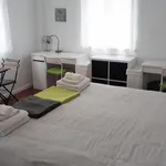 Rent 5 bedroom apartment in Lisbon