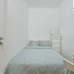 Rent 16 bedroom apartment in Lisbon