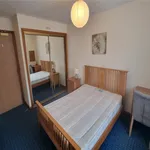 Rent 3 bedroom flat in Aberdeen