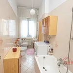 Rent 3 bedroom apartment of 120 m² in Genoa