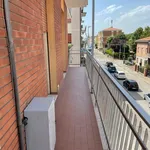 Affitto 3 camera appartamento di 80 m² in Modena