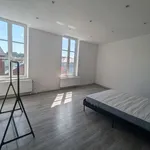 Huur 4 slaapkamer appartement in Charleroi