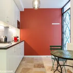 Appartement de 398 m² avec 1 chambre(s) en location à Paris