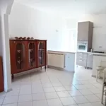 Rent 3 bedroom apartment of 60 m² in Orte