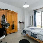 Rent a room of 150 m² in granada